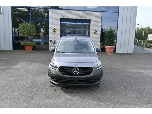 Mercedes-Benz eCitan 112 L1 51 kWh AC 22kW/DC 75kW, Climate controle, Smartphone integratiepakket