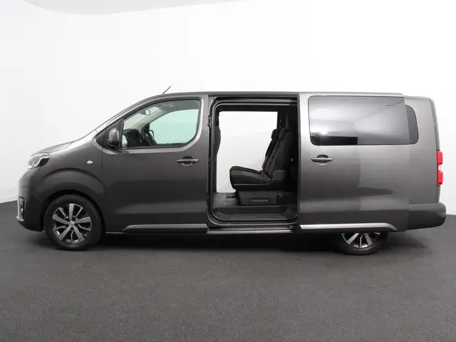 Toyota pro-ace