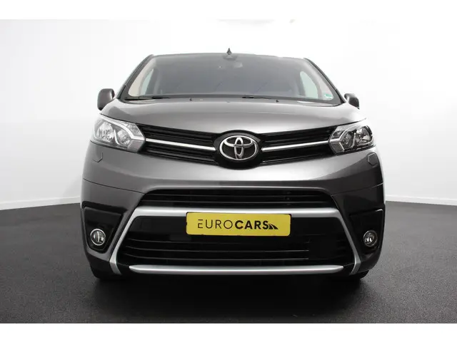Toyota pro-ace
