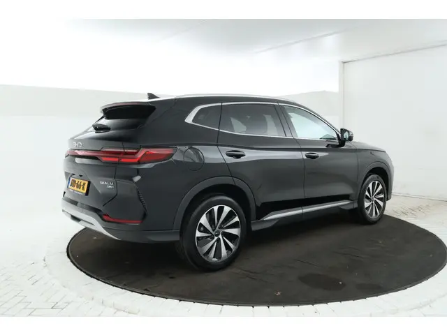 byd SEAL U 1.5 DM-i FWD Boost Plug in hybrid, fabrieksnieuw!