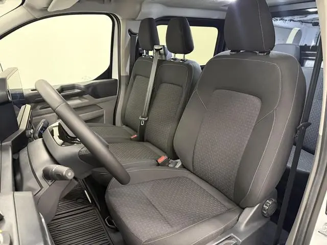 Ford Transit Custom 300 2.0 TDCI L2H1 Trend NM Automaat Dubbele Cabine Automaat Airco Cruise Navi PD...