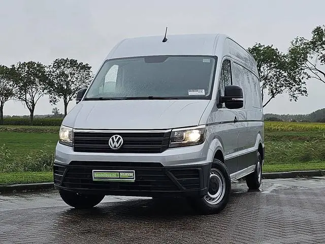 VOLKSWAGEN CRAFTER 2.0 l3h3 airco trekhaak
