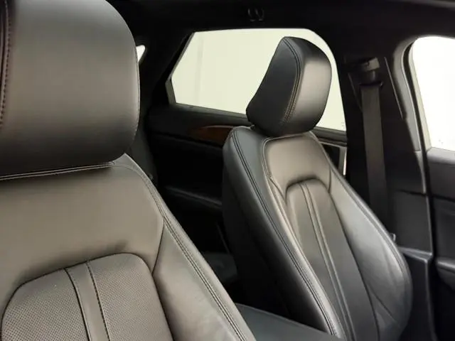 Lincoln MKZ