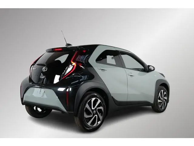 Toyota Aygo X 1.0 VVT-i Pulse, Apple carplay, Android auto, Nieuw, Snel leverbaar!