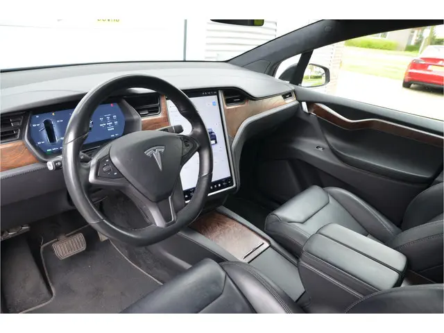Tesla Model X 100D Enhanced AutoPilot2.5 (twv 3.800,-)