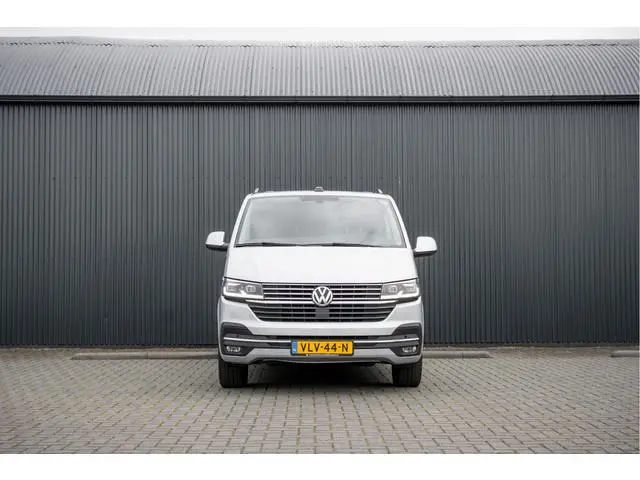 Volkswagen Transporter T6.1 Bulli 2.0 TDI L1H1 | Virtual cockpit | Automaat | 150 PK | 3-Zits | 1e E...