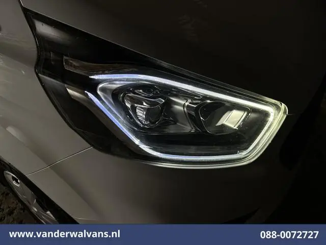 Ford Transit Custom 2.0 TDCI 130pk L2H1 Euro6 Airco | Camera | 2800kg Trekhaak | LED | Android Auto...