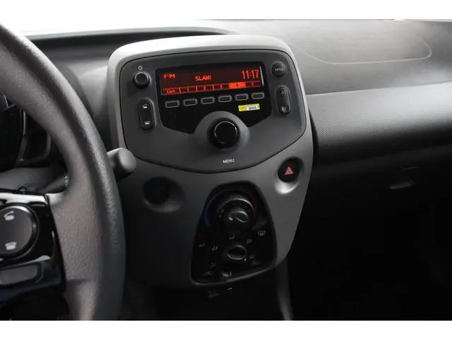 Peugeot 108 1.0 e-VTi Active Airco Bluetooth Led 5 deurs