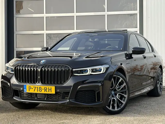 BMW 7-serie 745e High Executive M Sportpakket 396pk | Achterasbesturing | CoPilot Pack | Elektrisch...