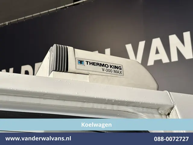 Renault Master 2.3 dCi 136pk L2H2 Koelwagen Thermoking V-300 MAX Vriezen -20°C tot verwarmen + 20°C...
