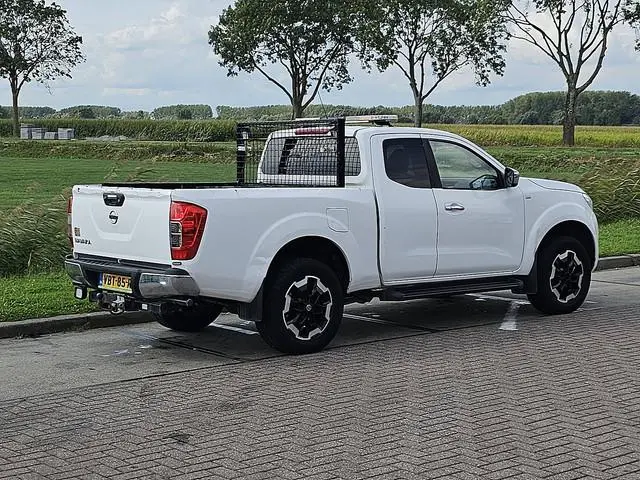NISSAN NAVARA 2.3 4wd 4x4 160pk nap