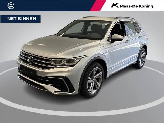 Volkswagen Tiguan 1.4 TSI 245pk DSG eHybrid R-Line Business · Apple/Android Car Play · Lederen Bekle...