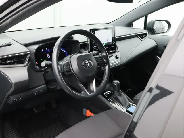 Toyota Corolla Touring Sports