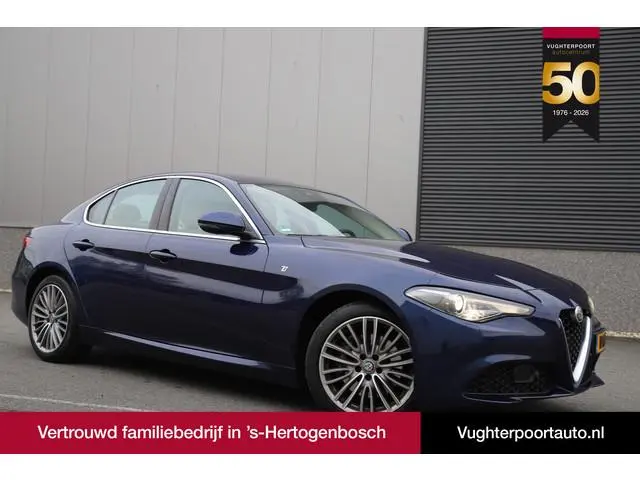 Alfa Romeo Giulia 2.0T TI 200pk Harman Kardon/ Blue Montecarlo/Flippers