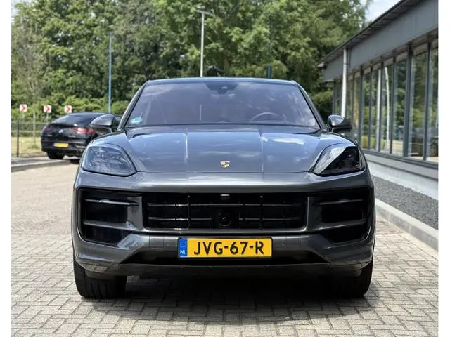 Porsche Cayenne Coupé 3.0 S E-Hybrid Meesturende achteras / HUD