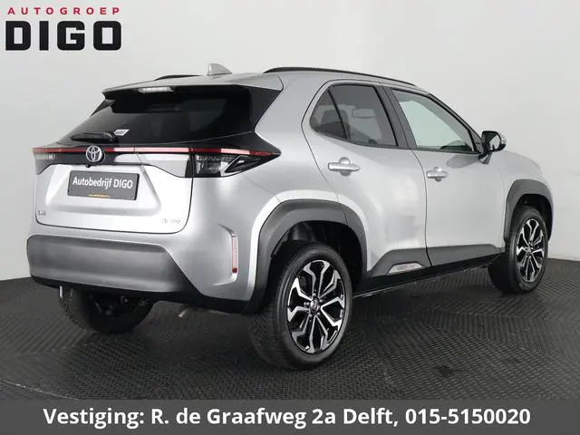 Toyota Yaris Cross 1.5 Hybrid 115 Dynamic Luxury | Stuur- & Stoelverwarming | Apple Carplay & Androi...