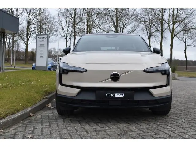 Volvo EX30