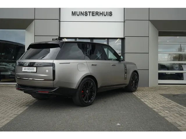 Land Rover Range Rover 4.4 P530 SV MHEV | Massage stoelen | Head-up display |