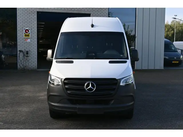 Mercedes-Benz Sprinter 317 CDI L3H2 Pro LED, MBUX navigatie met camera en parkeerpakket, Etc.