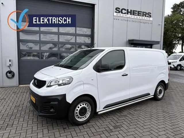 Peugeot e-Expert 75 kWh L2 | airco | navigatie | Cruise
