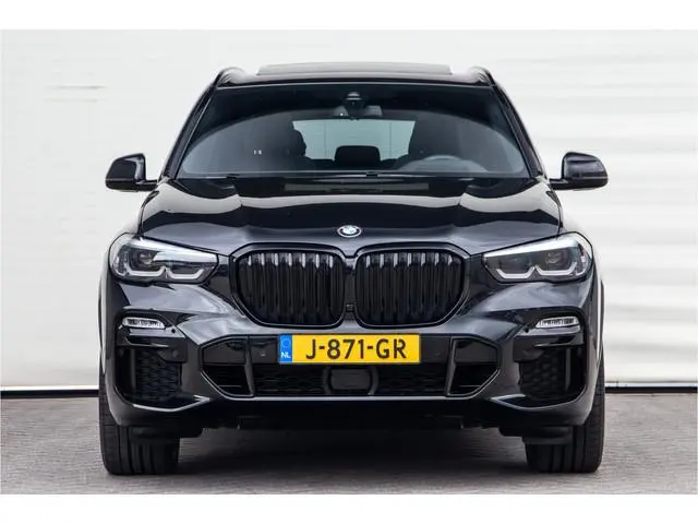 BMW X5 xDrive30d High Executive M-Sport, Pano, Head-up 2019