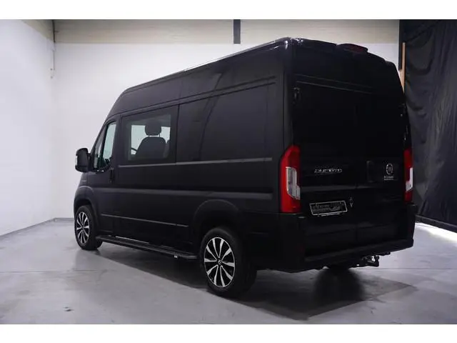 Fiat Ducato 2.3 MultiJet 120 pk Dubbel Cabine L2H2 Navi Camera, Cruise Control, Trekhaak 2.500 kg, 6...