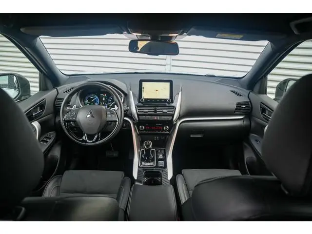 Mitsubishi Eclipse Cross 2.4 PHEV Intense+