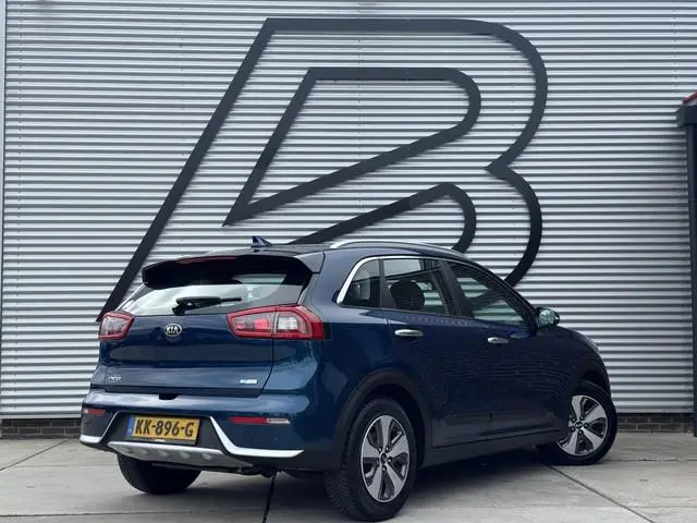 Kia Niro 1.6 GDi Hybrid First Edition 1e Eigenaar|Navi|Camera|Clima|Cruise|Carplay|PDC|N.A.P|APK tot...
