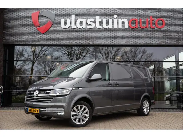 Volkswagen Transporter 2.0 TDI L2 Bulli 200PK , 2x Schuifdeur, Leer, Carplay, Cam, NL auto,