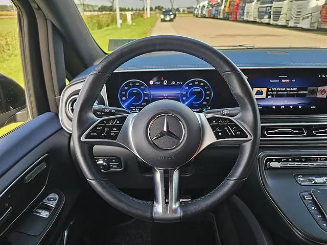 Mercedes-Benz EQV