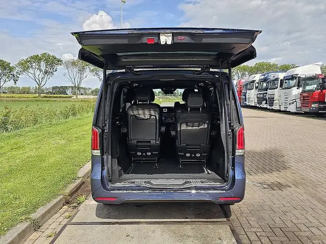 Mercedes-Benz EQV