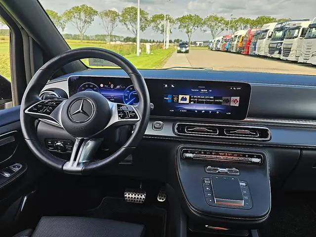 Mercedes-Benz EQV