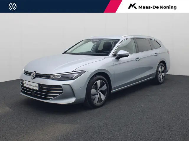Volkswagen Passat Variant 1.5eTSI/150PK Business DSG · Navigatie · Apple/Android Car Play · Camera ·...