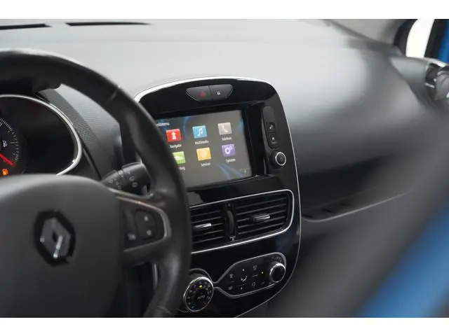 Renault Clio Estate TCe 90 Intens | Navigatie | Parkeersensoren | Half Leder | Climate Control | Dak...