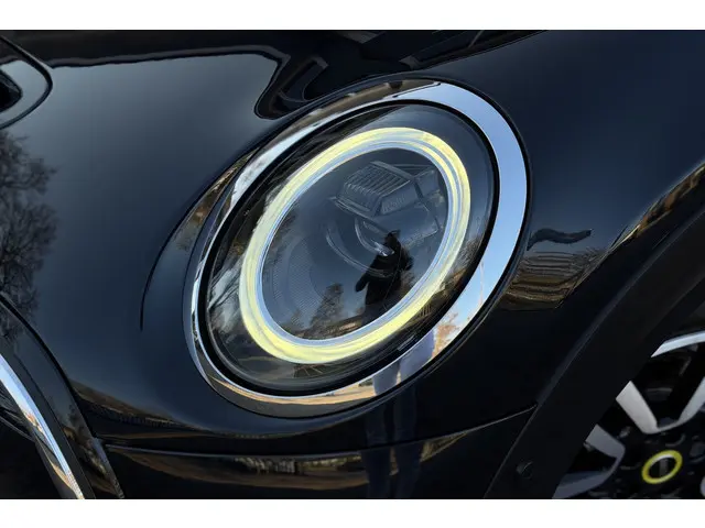 MINI Mini Cooper SE | Panodak | Sportleder | Harman Kardon | Camera | Comfort Access