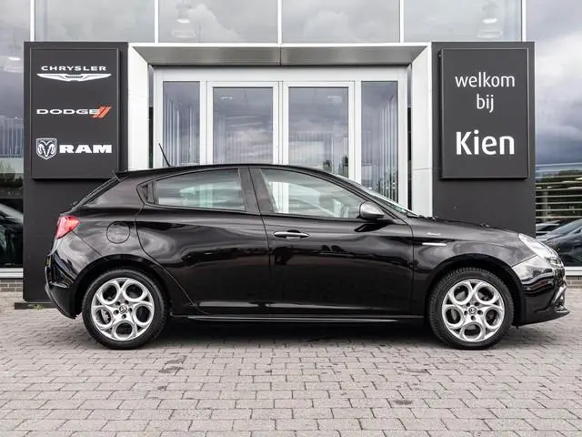 Alfa Romeo Giulietta 1.4 T Sprint | 1e eigenaar| Dealer/specialist OH | Automaat | Trekhaak
