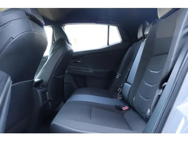 Toyota CHR +