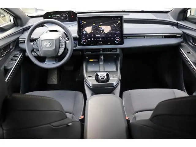 Toyota CHR +