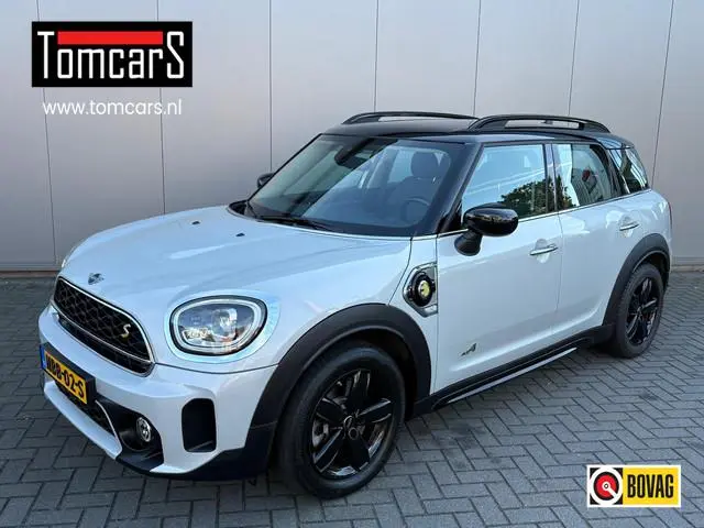 MINI Countryman 1.5 PHEV 221PK Cooper S E ALL4 Navigatie/Carplay-Android-auto/Parkeerhulp