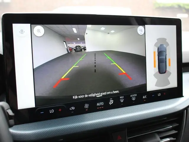 Ford Focus 1.0 EcoBoost 155pk Hybrid Automaat Active X Navigatie Climate Control Camera Parkeer sens...