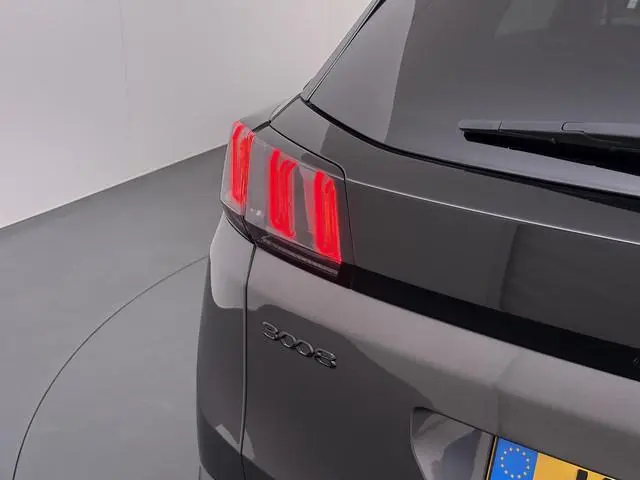 Peugeot 3008 1.6 HYbrid 225 GT ELEK. STOEL MET MASSAGE + MEM.| AUTOMAAT | SPORTSTOELEN | RIJKLAAR ME...