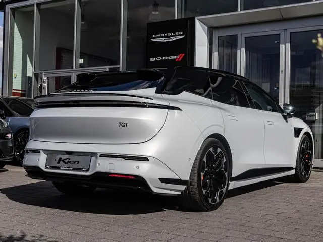 Zeekr 7GT