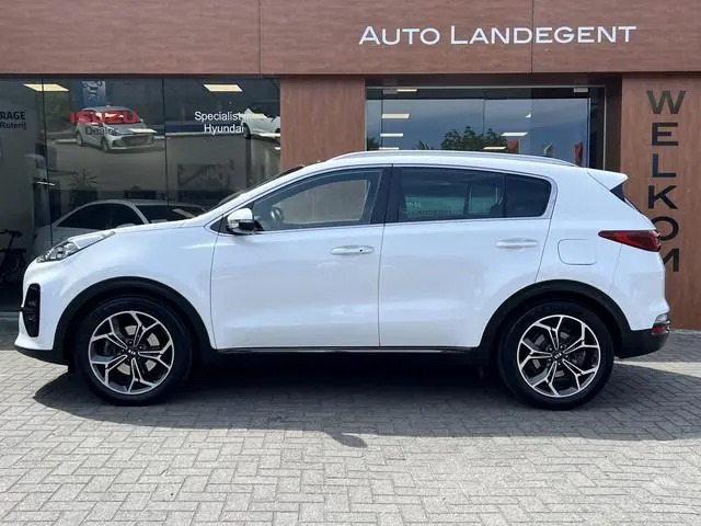 Kia Sportage 1.6 T-GDI GT-Line | Panoramadak | Trekhaak | Carplay | DAB | Cruise control | Camera
