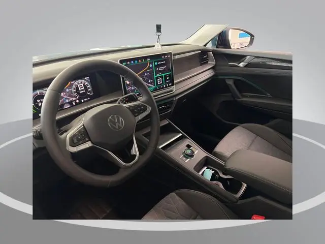Volkswagen Tayron Life Edition 1.5 eHybrid 204 PK 6 versn. DSG · Trekhaak inklapbaar, met elektr. on...