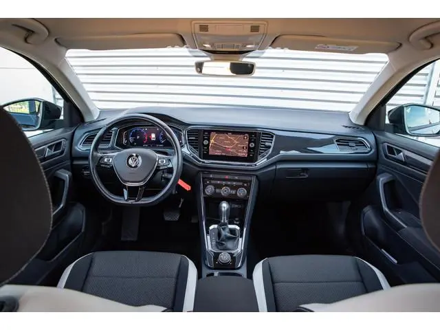 Volkswagen T-Roc 2.0 TSI 4Motion Sport Adapt. Cruise Virtual Dash DAB+ Carplay Navi 17''LM