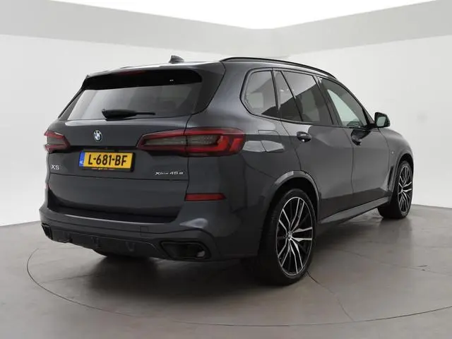 BMW X5 xDrive45e 394 PK H.E. M-SPORT + LUCHTVERING | ADAPTIVE CRUISE | PANORAMA | 360 CAMERA | 22 IN...