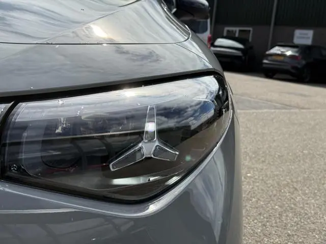 Mercedes-Benz CLA-klasse 250+ Launch Edition 85.5 kWh AMG| NIEUW MODEL| 11.000KM!| ELEKTRISCHE STOEL...
