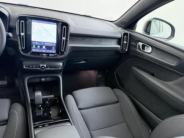 Volvo C40
