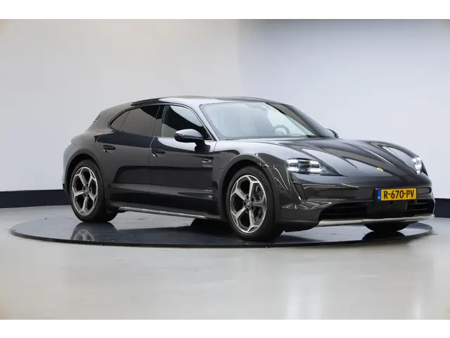 Porsche Taycan Cross Turismo 4 93 kWh