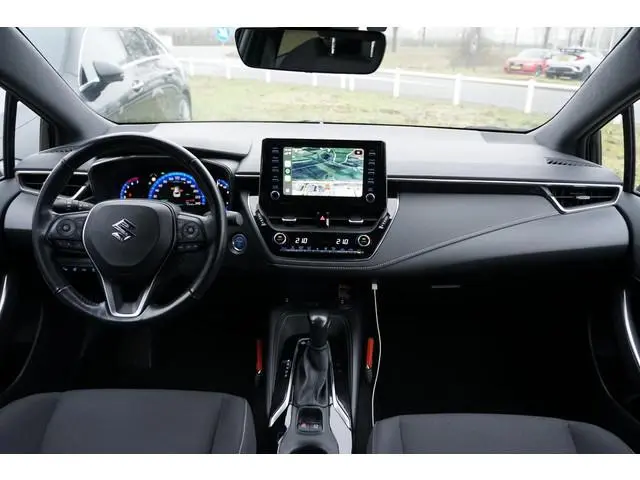Suzuki Swace 1.8 Hybrid Style + DODEHOEK / STUURVERWARMING / VOORRUITVERWARMING